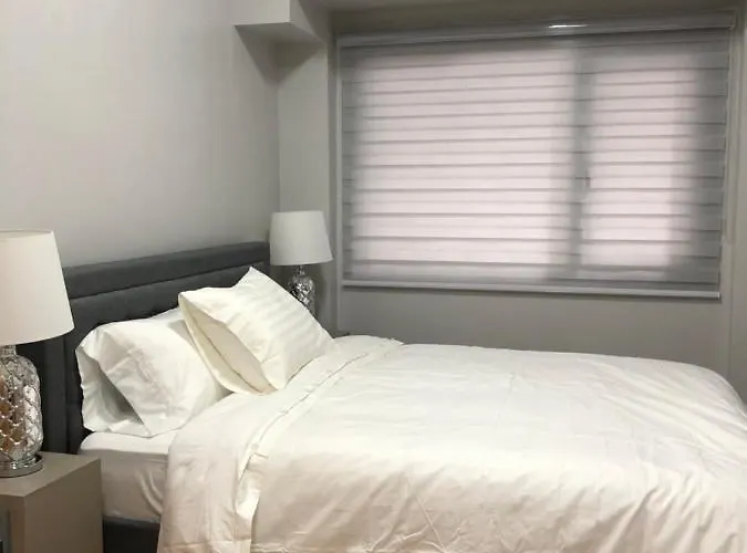 Signa Designer Residences Tower 2 ホテル マニラ市